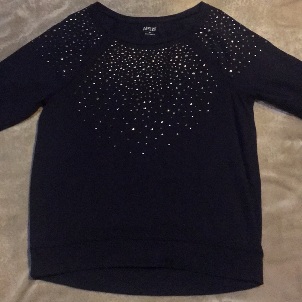 Apt navy blue sweater